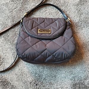 EUC marc Jacob's quilted crossbody/shoulder bag